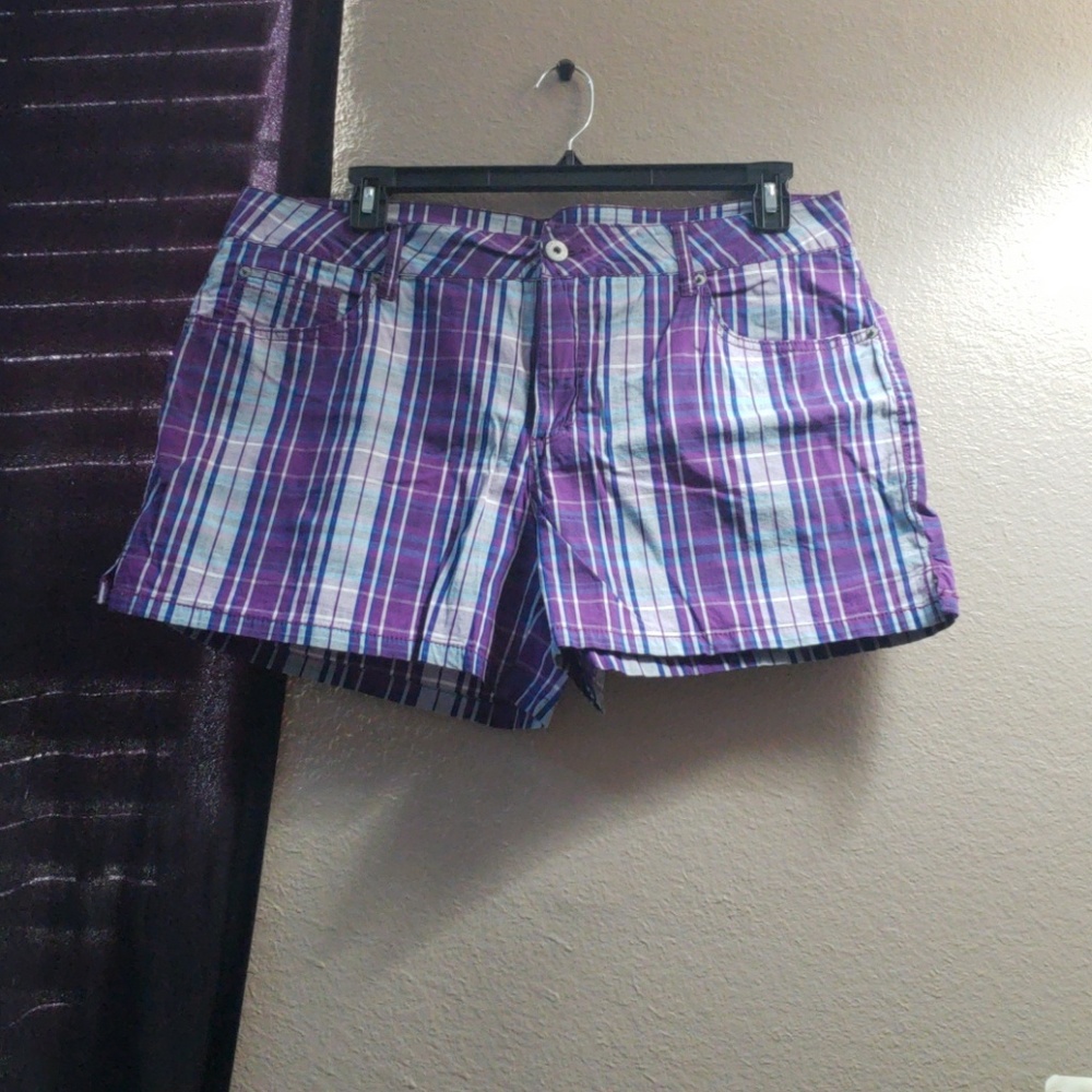 Faded Glory super cute purple plaid shorts